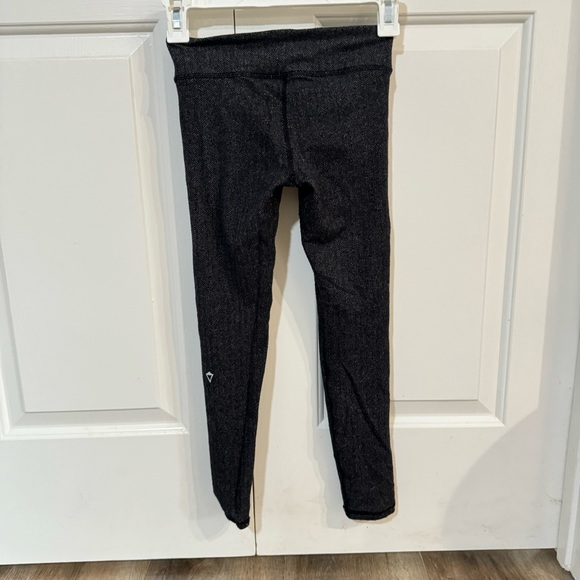 Ivivva Gray Heathered Leggings Size 7 - Picture 5 of 7